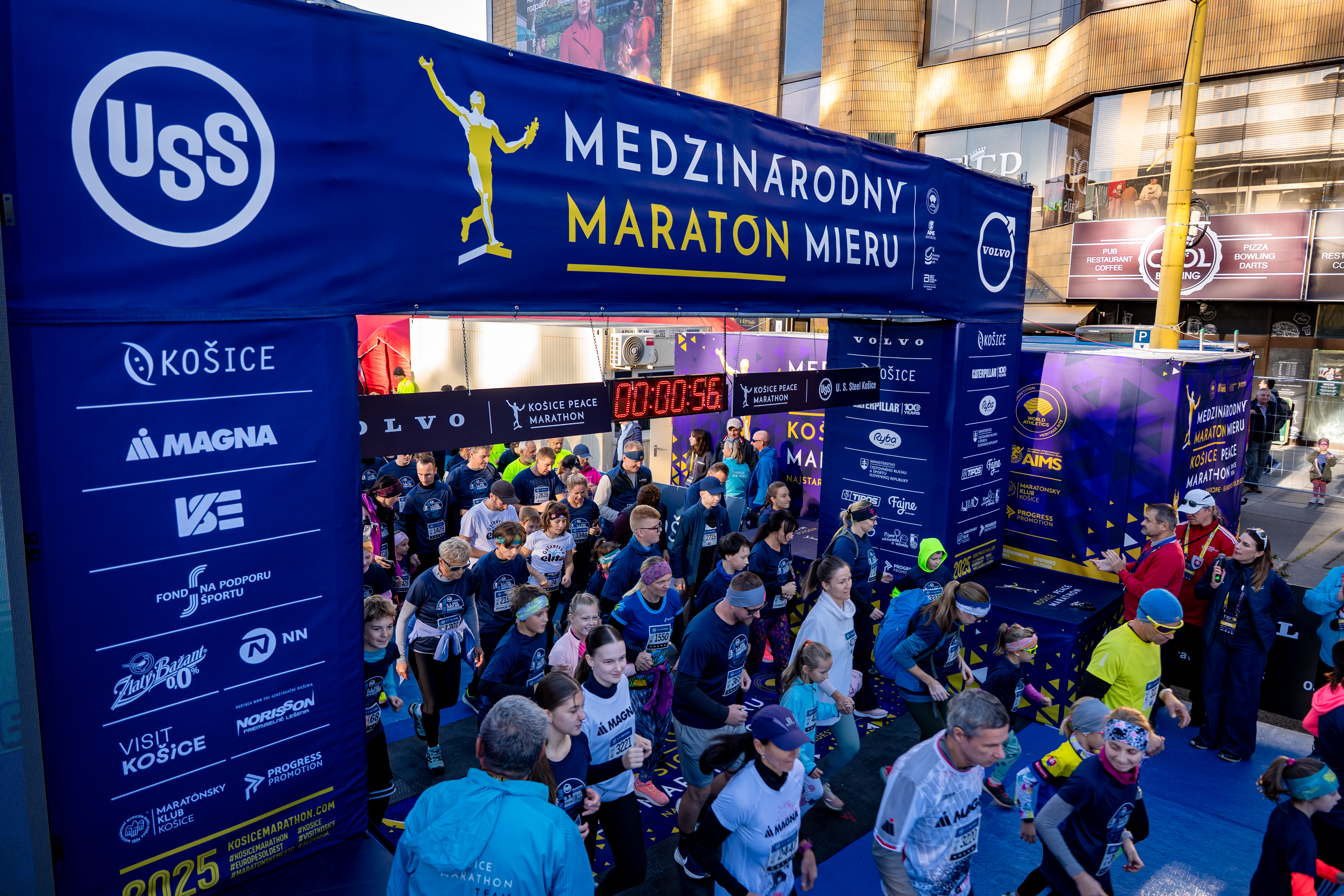 Start U. S. Steel Family Run  Minimaraton -30